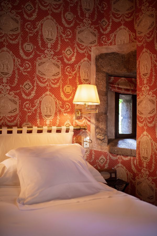 Chateau de Riell - Superior Room